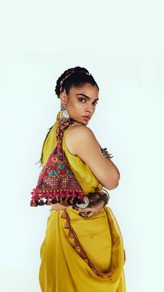 Cutwork (Jali) in Rajasthani Silver Jewelry: When Silver Breathes Through Space