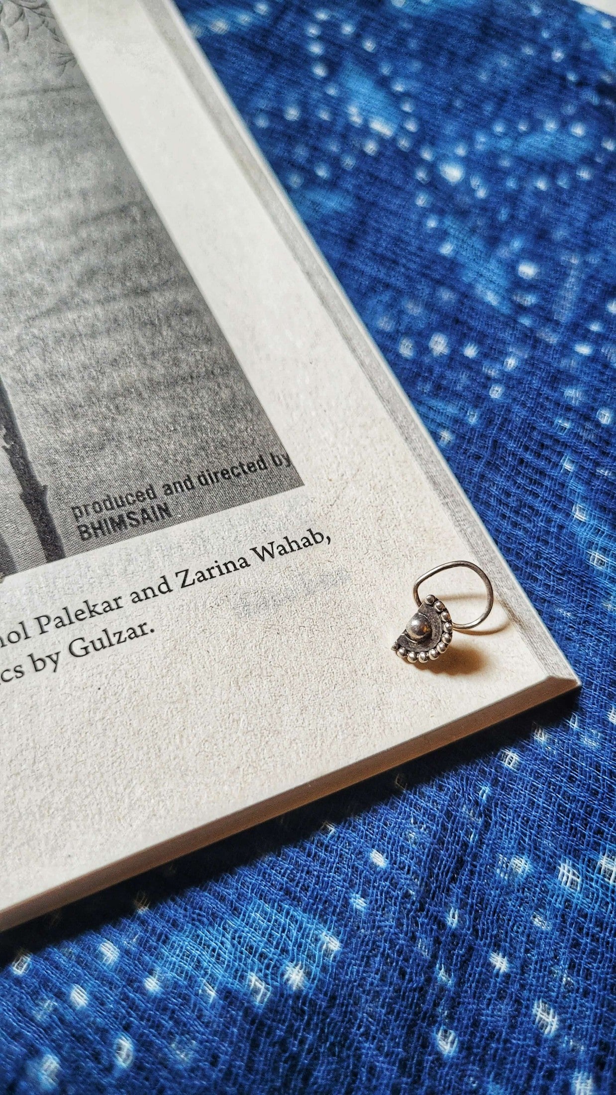 Aadha-Chaand Nose-Pin