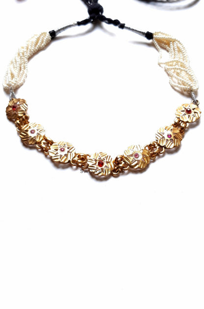 Side view of Aam ka Murabba Vintage Necklace in pure silver with vintage detailing
