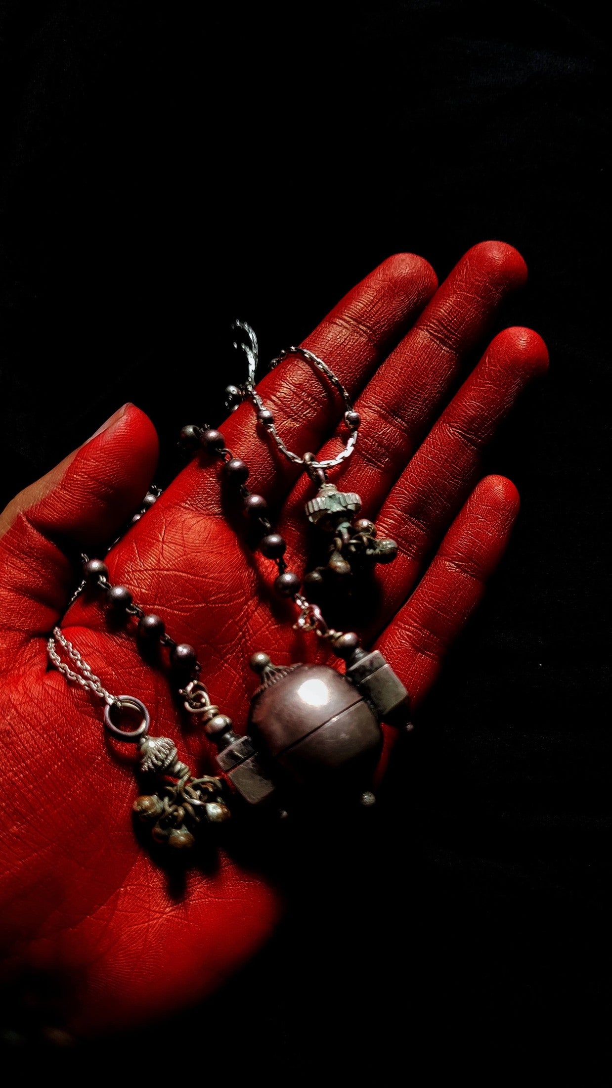 Anagha Vintage Pendant