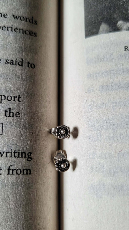 Ananta Studs in pure silver with handcrafted detailing