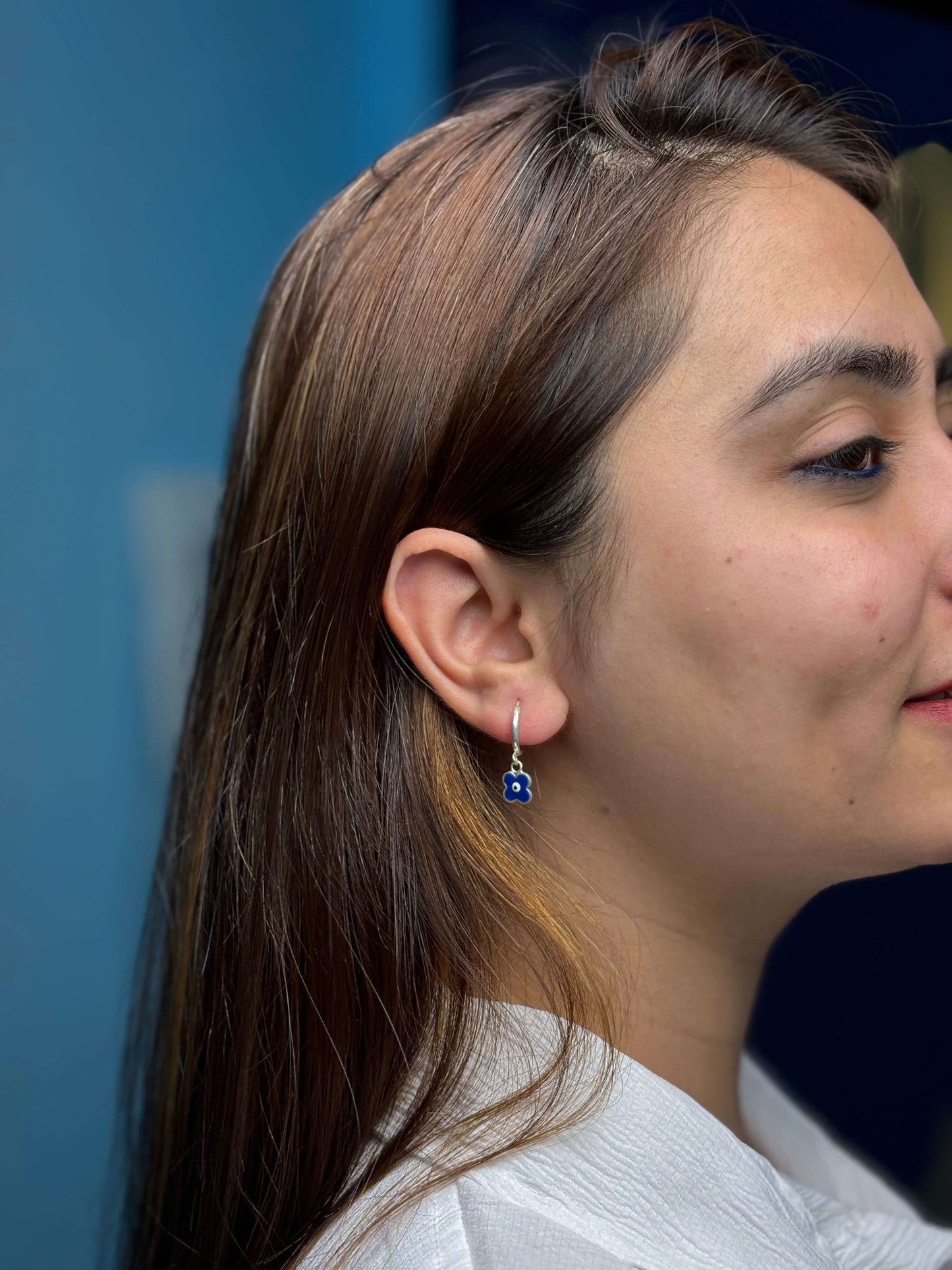 Chashme Baddoor Hoops