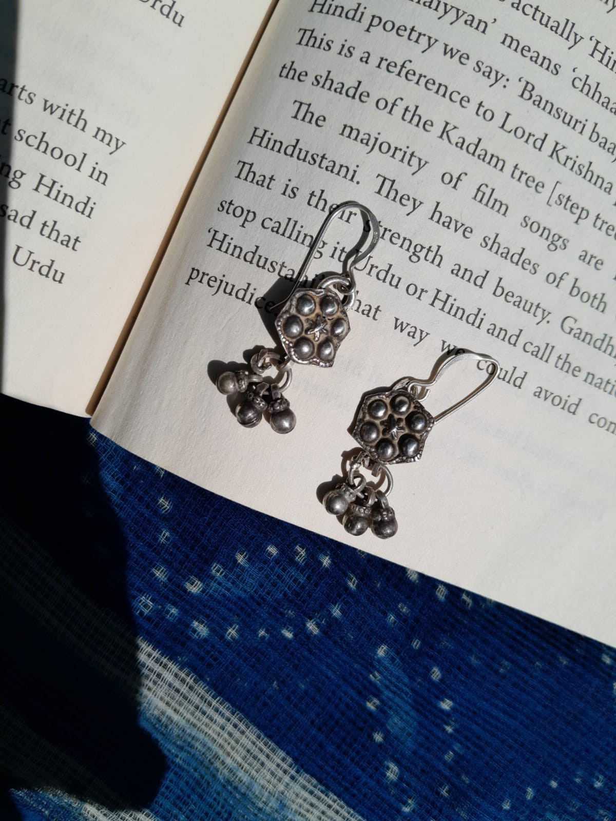 Chhutki Vintage Earrings