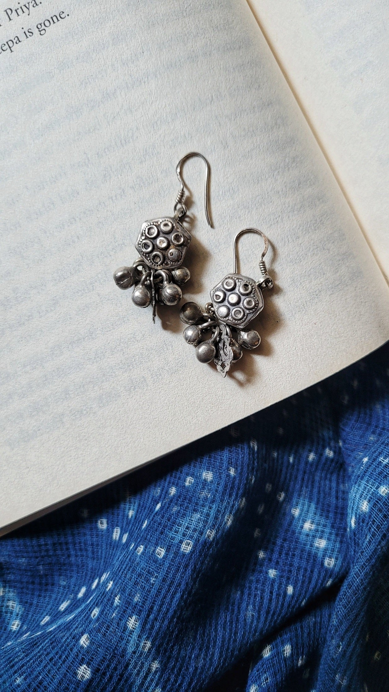 Chhutki Vintage Earrings