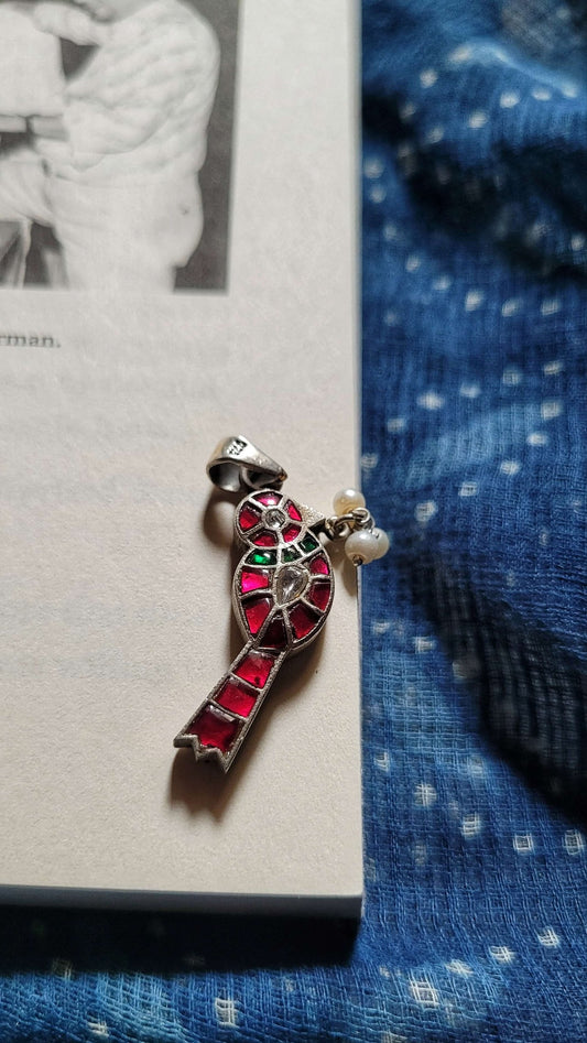 Chidiya Chugg Gayi Khet Pendant