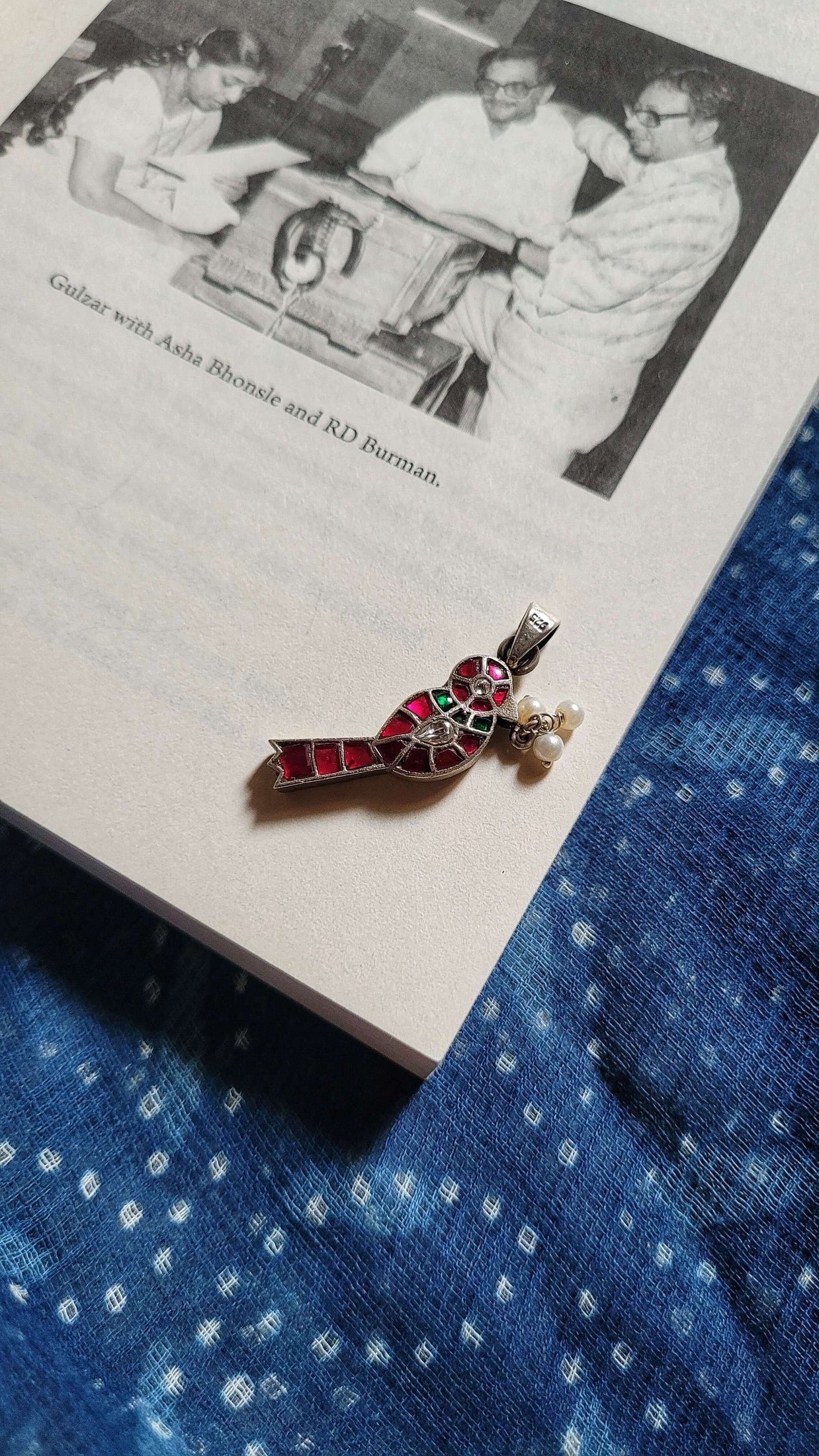 Chidiya Chugg Gayi Khet Pendant