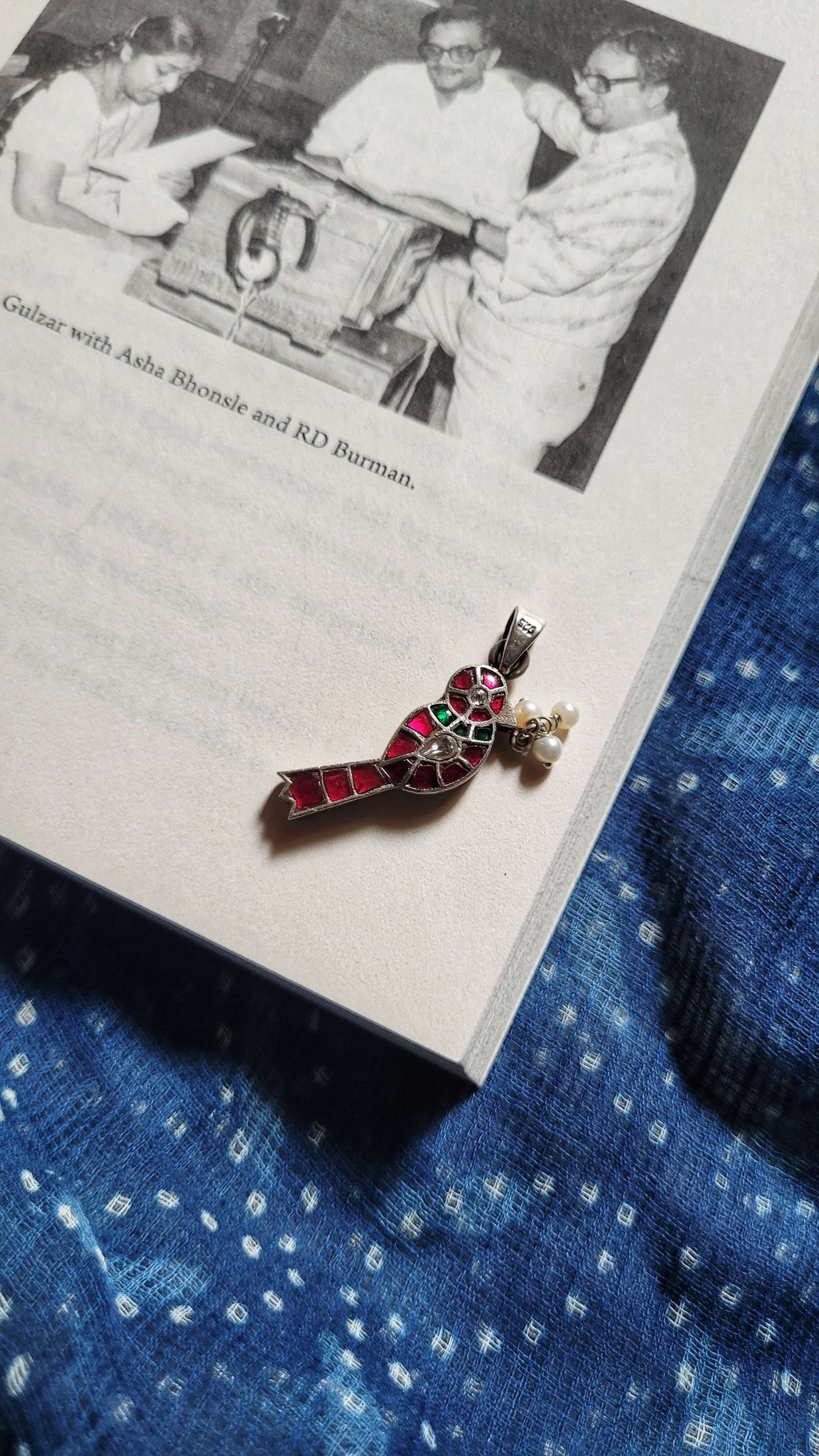 Chidiya Chugg Gayi Khet Pendant