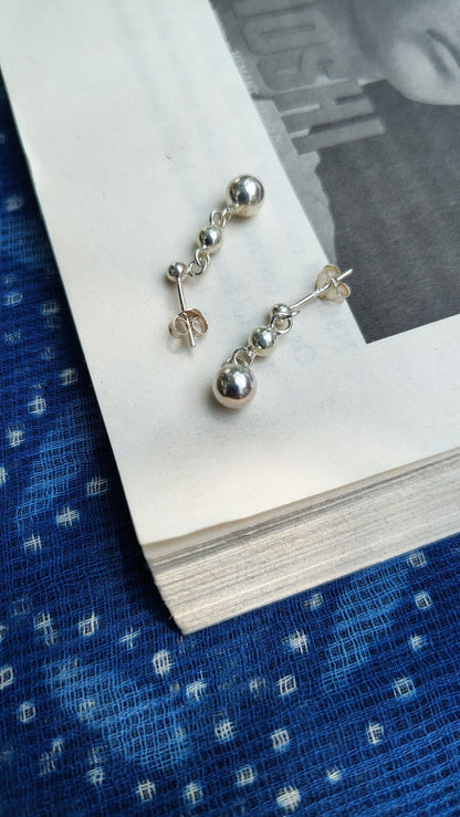 Christmas Lights Earrings in pure silver with handcrafted detailing