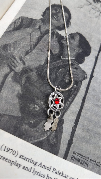 Sadabahaar Jewelry authentic vintage silver round pendant red stone star motif chilai work leaf danglers cosmic heirloom - close up