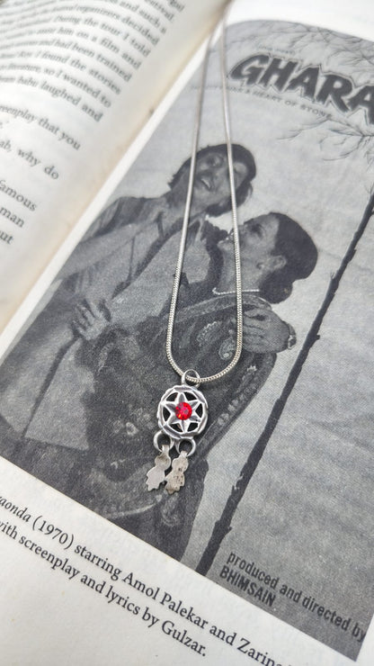 Sadabahaar Jewelry authentic vintage silver round pendant red stone star motif chilai work leaf danglers cosmic heirloom