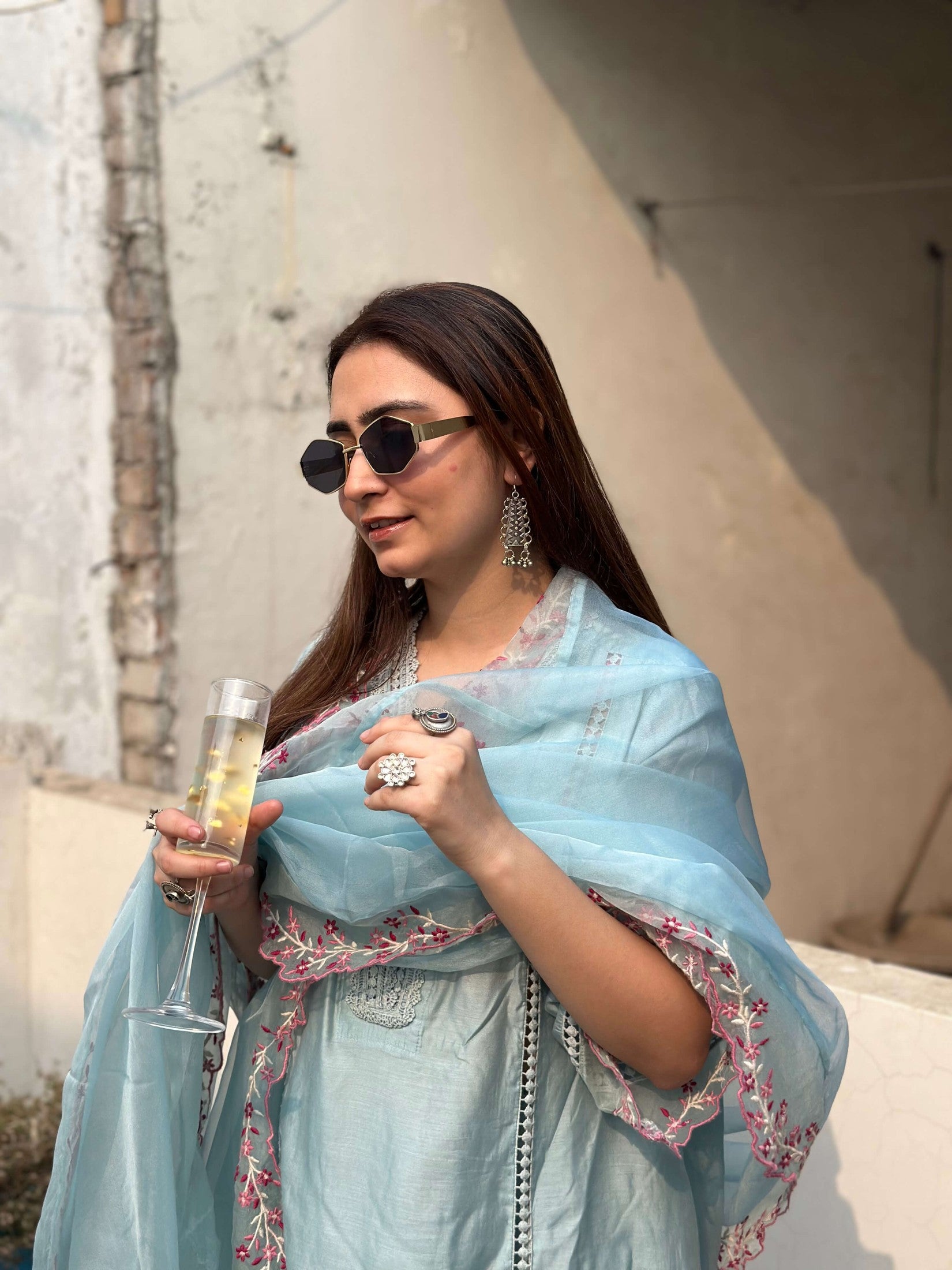 Devaki Ring in pure silver with handcrafted detailing