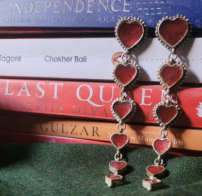 Side view of Dil-e-Naadan Earrings in pure silver with handcrafted detailing
