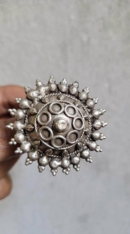 Side view of Gayatri Vintage Ring in pure silver with vintage detailing