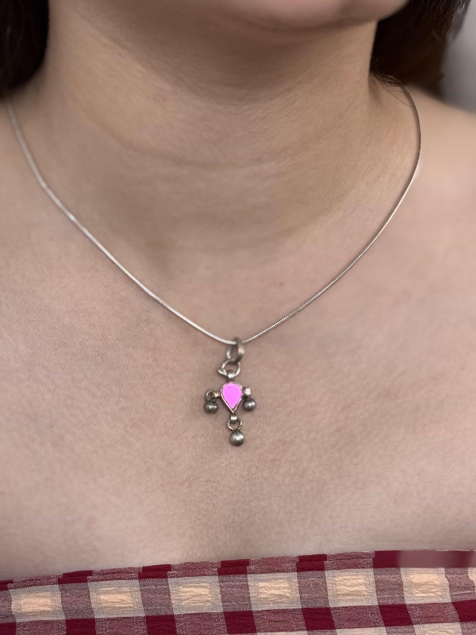Sadabahaar Jewelry 92.5 hallmark silver drop pendant hand-cut pink glass petite everyday jewelry