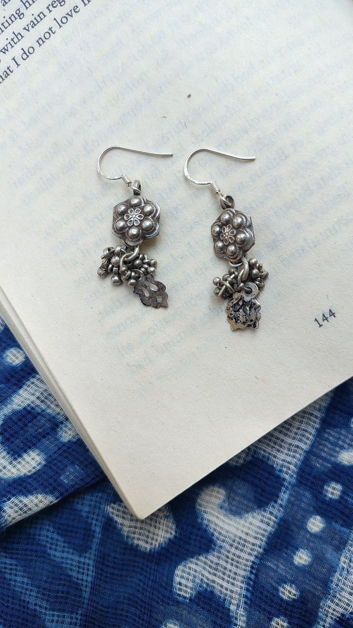 Chhutki Vintage Earrings