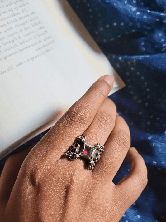Kaushalya Gulaabi Vintage Ring