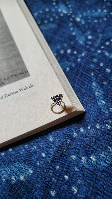 Patang Nose-Pin in pure silver with handcrafted detailing