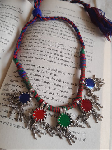 Sadabahaar Jewelry authentic vintage silver Pujo multicolour glass stone necklace royal blue red green alternating strand heritage heirloom