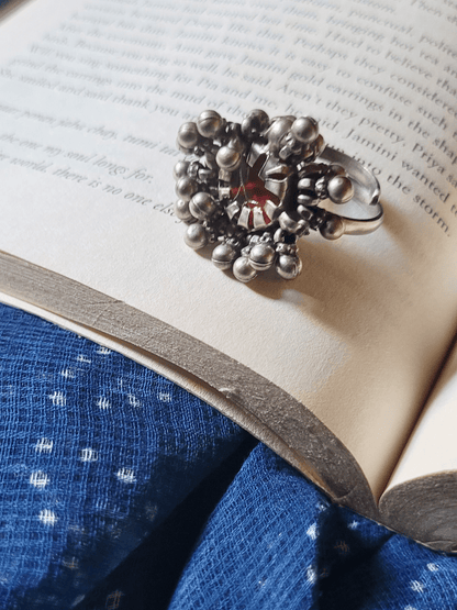 Side view of Ramya Vintage Ring in pure silver with vintage detailing