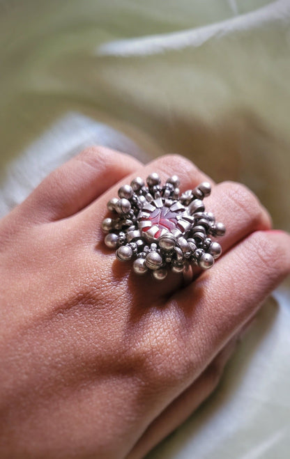 Side view of Ramya Vintage Ring in pure silver with vintage detailing