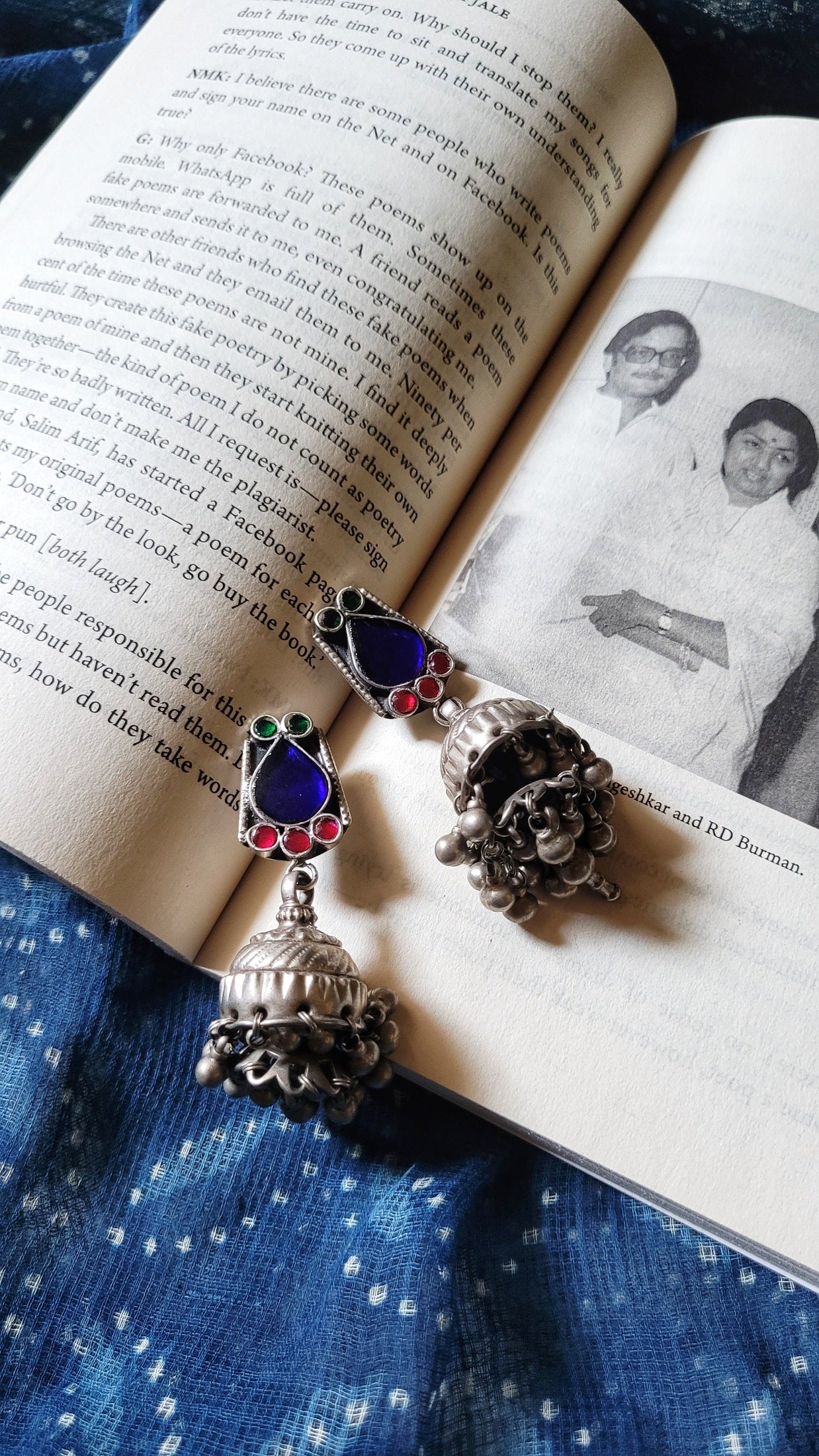 Rangdaar Vintage Jhumka