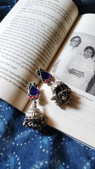 Rangdaar Vintage Jhumka in pure silver with vintage detailing