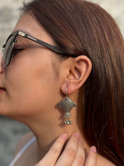 Rayini Earrings in pure silver with handcrafted detailing