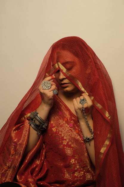 Side view of Dhruvnanda Kada in pure silver with handcrafted detailing