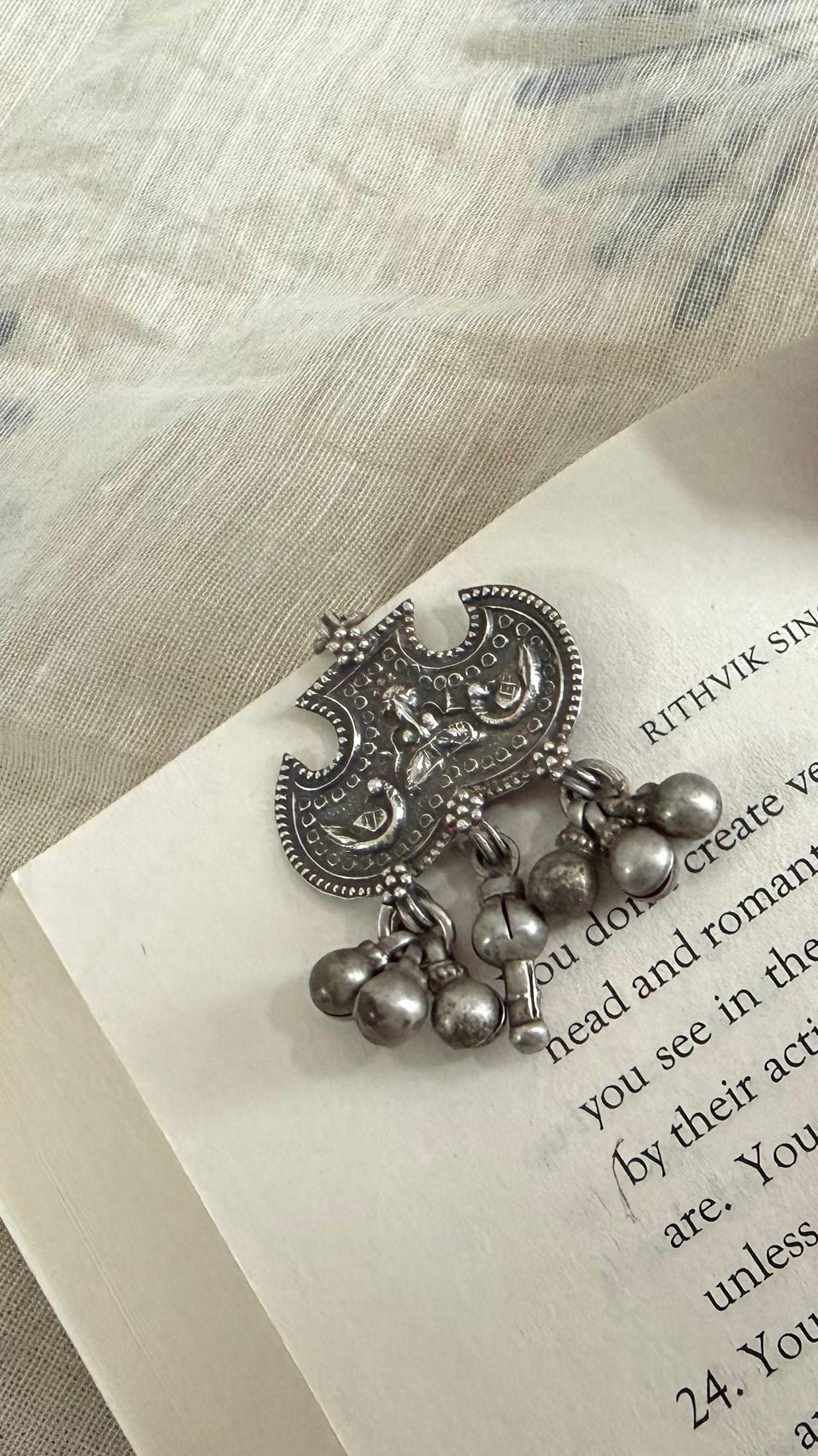 A pure silver pendant necklace | Sadabahaar Jewelry 