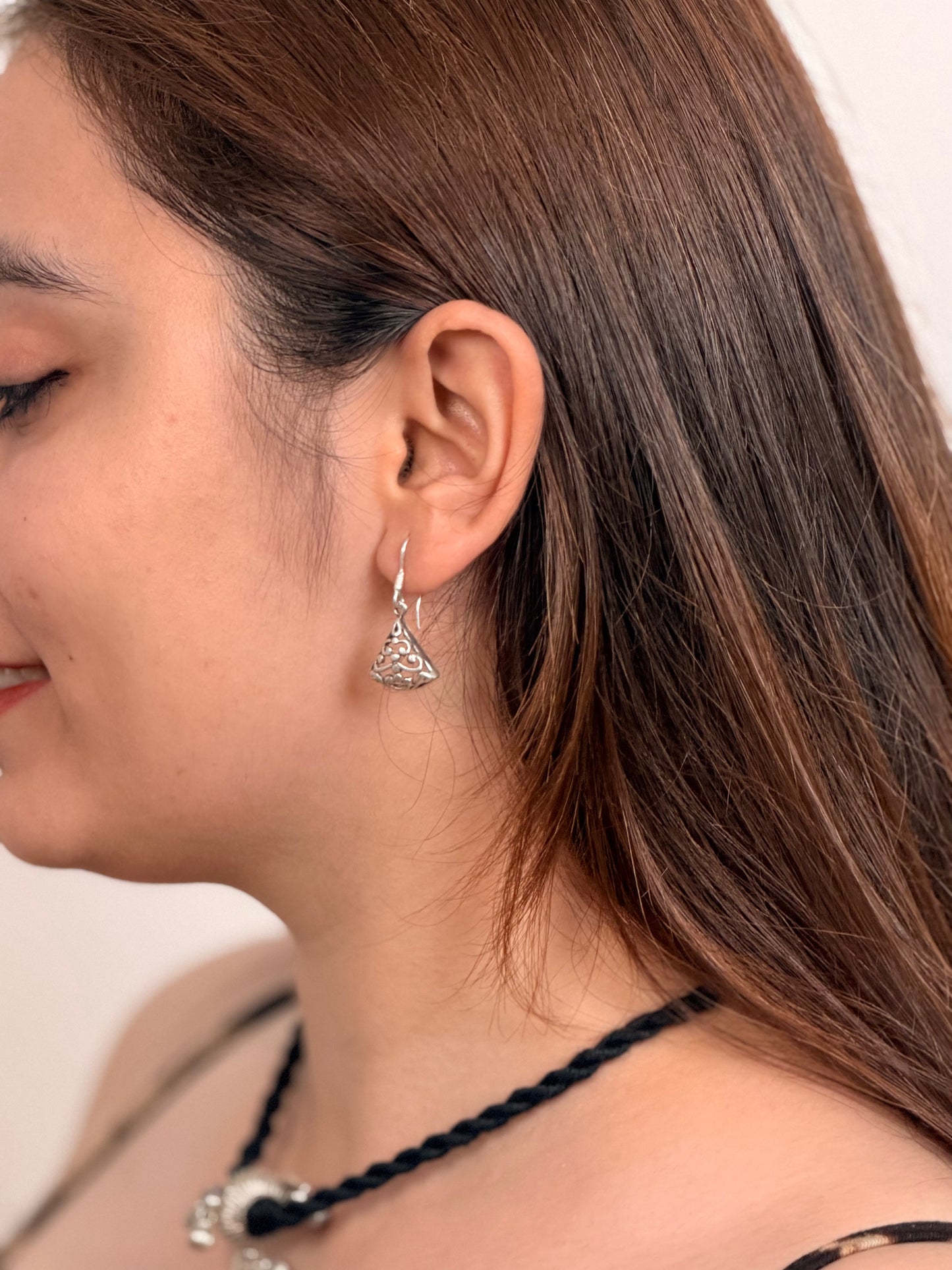 Sadabahaar Jewelry 92.5 hallmark silver elongated teardrop geometric cutwork earrings flower base hook daily wear office lightweight