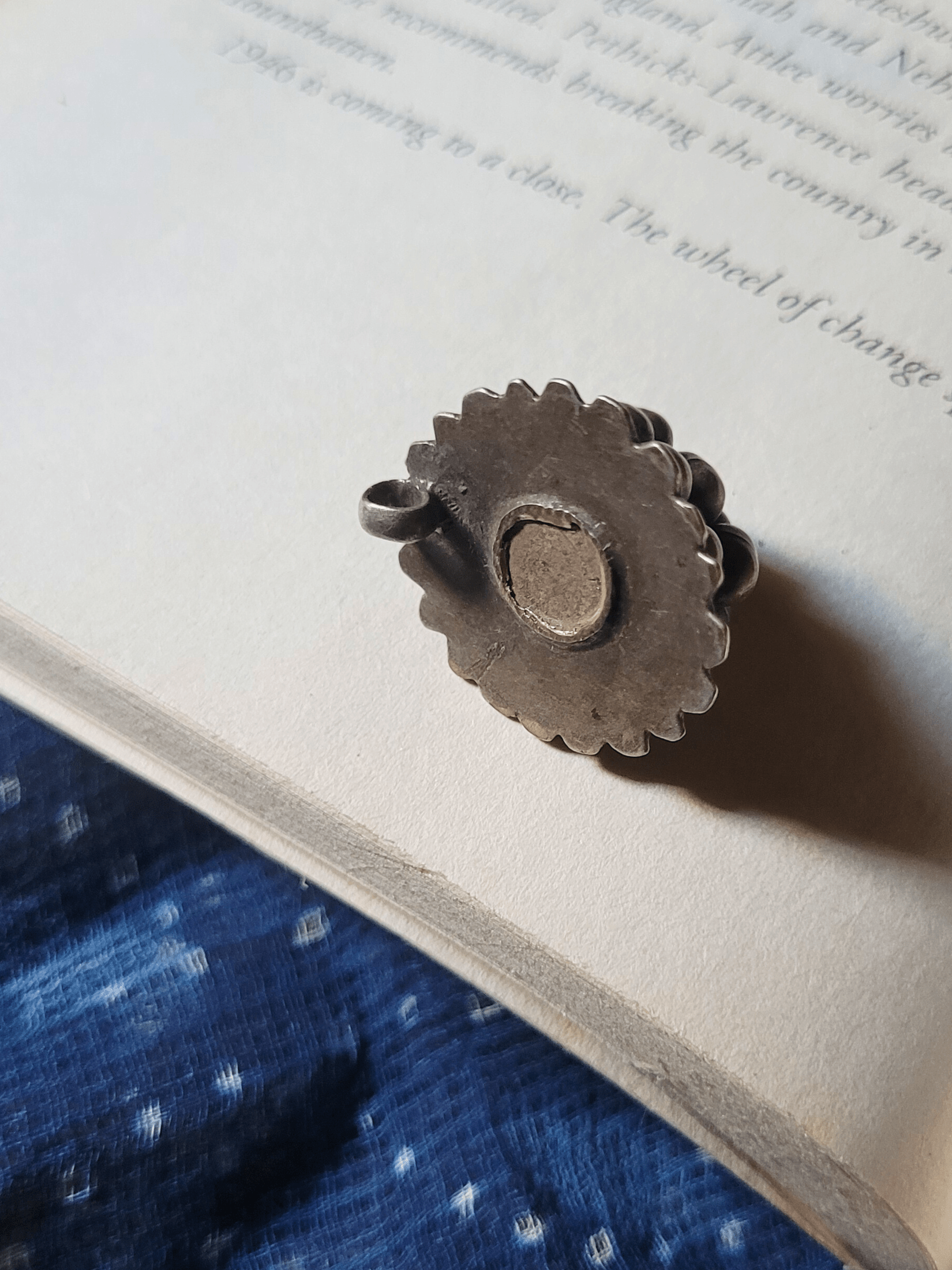 Taal Vintage Pendant