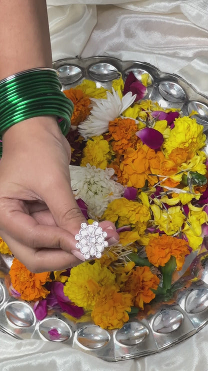 Devaki Ring