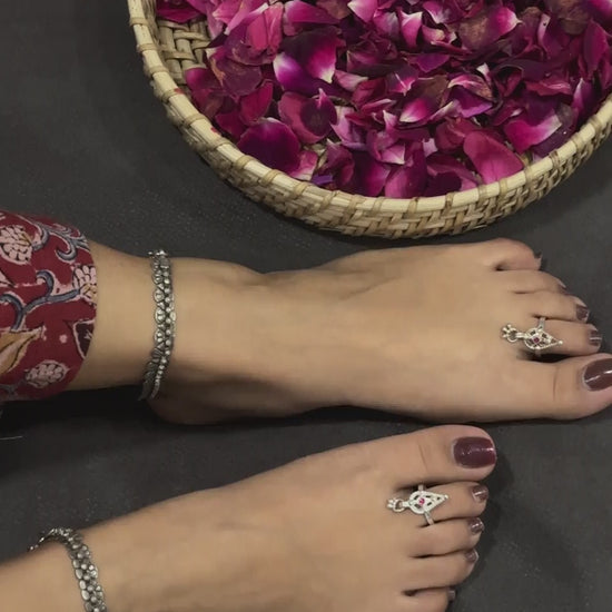 Urooj Anklets