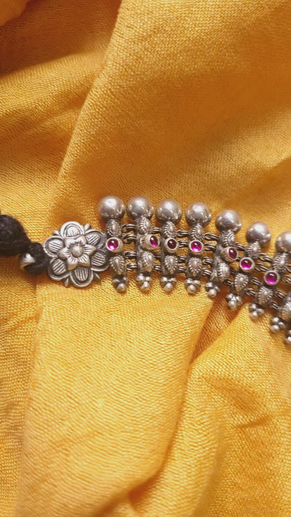 Urvashi Necklace